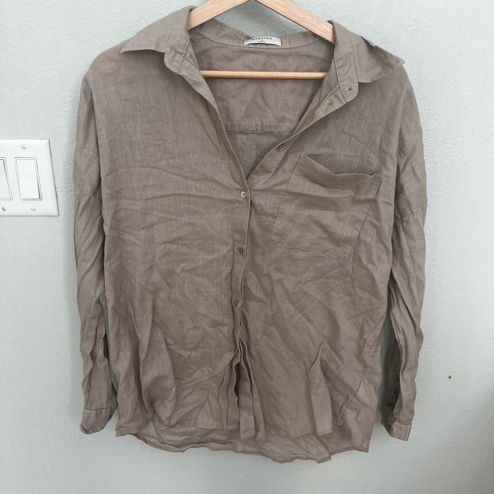 Babaton Aritzia linen cotton mix button shirt